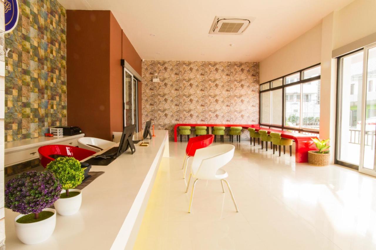 Bestiny Hotel & Restaurant Phetchabun Exterior photo